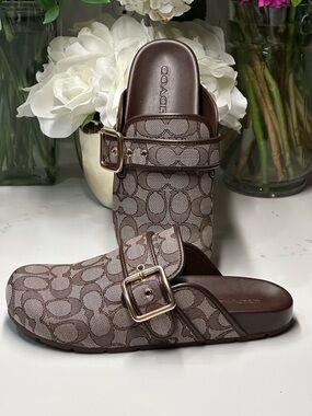 Coach Archival Signature Jacquard Buckle Clog Slides with Gold Hardware NWOT 8B